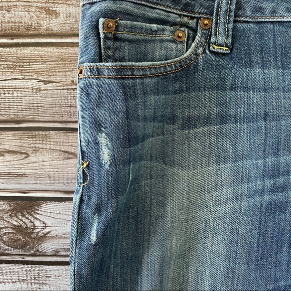 Lucky Brand Berkeley Crop Embroidered Pocket Jeans - Picture 4 of 14